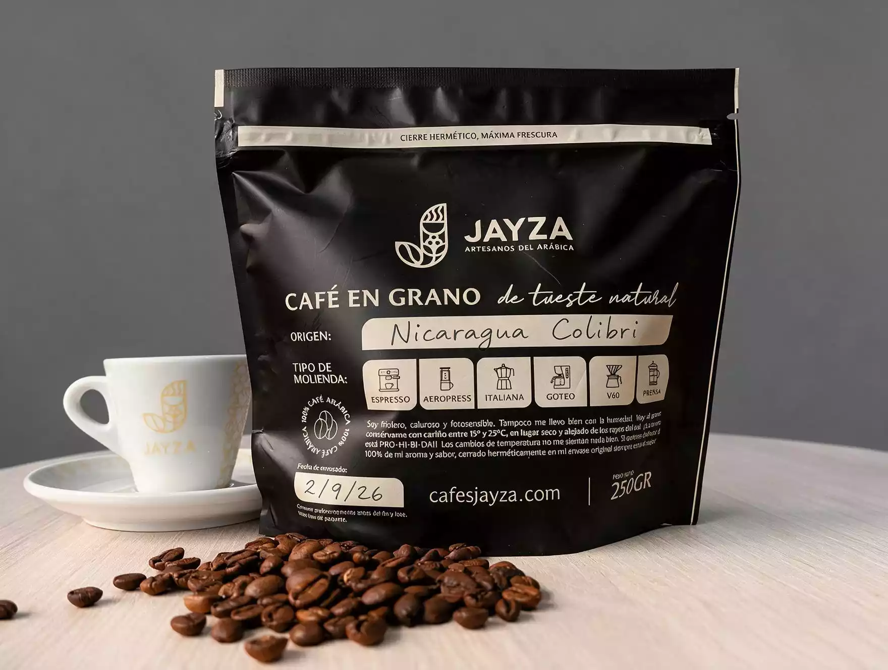 Café de Especialidad Nicaragua Colibrí, tostado por Cafés Jayza. Café de Especialidad Nicaragua Colibrí, tostado por Cafés Jayza.